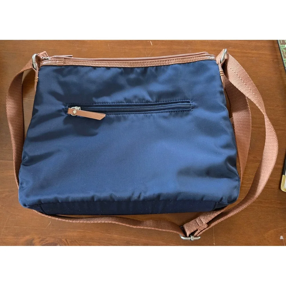 The Sak Classic Chic Navy Blue Nylon Crossbody Bag Tan Trim Organizer Travel